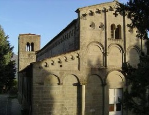 Domenica 7 dicembre : Concerto di Natale nella Pieve Romanica Castelvecchio - Pescia
