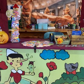 Collodi, Halloween Carnival con Pinocchio  Dal 10 ottobre la festa è a misura di bambino  Fino al primo di novembre allestimenti e laboratori per le mascherine in arrivo al Parco di Pinocchio