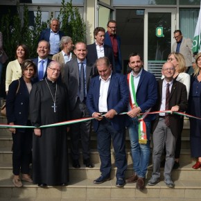 All’inaugurazione della nuova sede di Confagricoltura Pistoia Giansanti si è speso sul ruolo cruciale del vivaismo