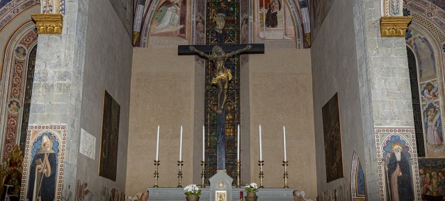 Sarà ristrutturato il Crocifisso ligneo dell’altare maggiore nella chiesa di San Francesco a Pescia. Ne ha dato notizia padre Vittorio Maggi.