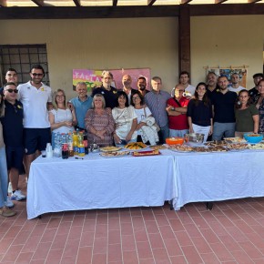 Festa di fine estate, la “Locomotiva” fa canestro     All’evento di Borgo a Buggiano dirigenti e giocatori della Gema pallacanestro Montecatini. La Comunità educativa ospita minori dai 6 ai 18 anni che per un breve periodo devono uscire dal contesto familiare