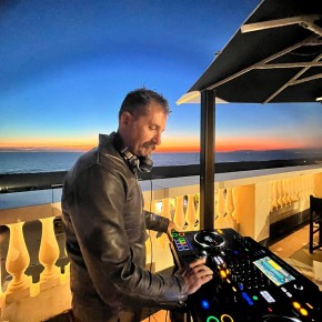 Al Palace Hotel domenica 20 settembre   Musica in Terrazza con dj Montanelli