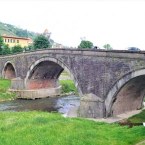 COMUNE DI PESCIA- Lettera aperta sul Ponte del Duomo. COMUNE DI PESCIA- Lettera aperta sul Ponte del Duomo.