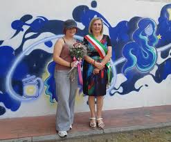 Alunna del Liceo Berlinghieri realizza un Murales per il Comune di Pieve a Nievole Alunna del Liceo Berlinghieri realizza un Murales per il Comune di Pieve a Nievole